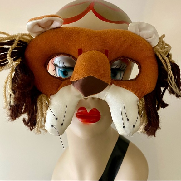 Vintage handmade child’s lion mask Halloween cute - Picture 1 of 5